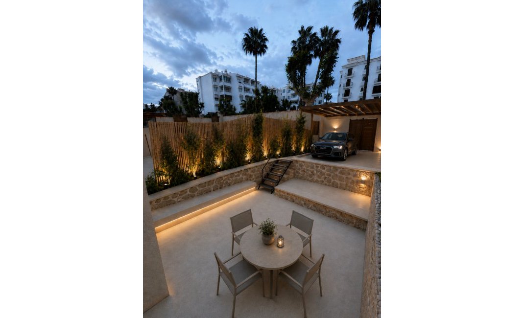  Alquiler larga estancia - Adosado -
Albir