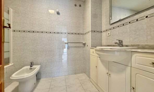 Videresalg - Apartment -
Albir