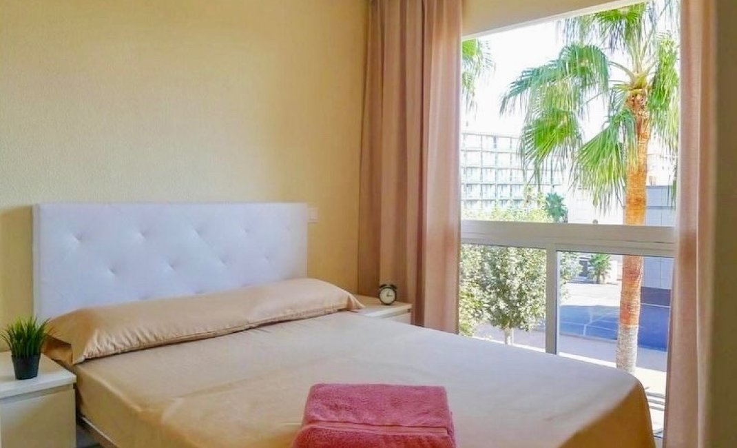 Turístico, disponible para cortas estancias - Apartamento / piso -
Albir