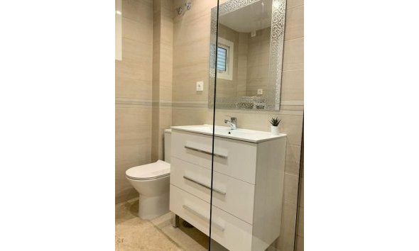 Turístico, disponible para cortas estancias - Apartamento / piso -
Albir