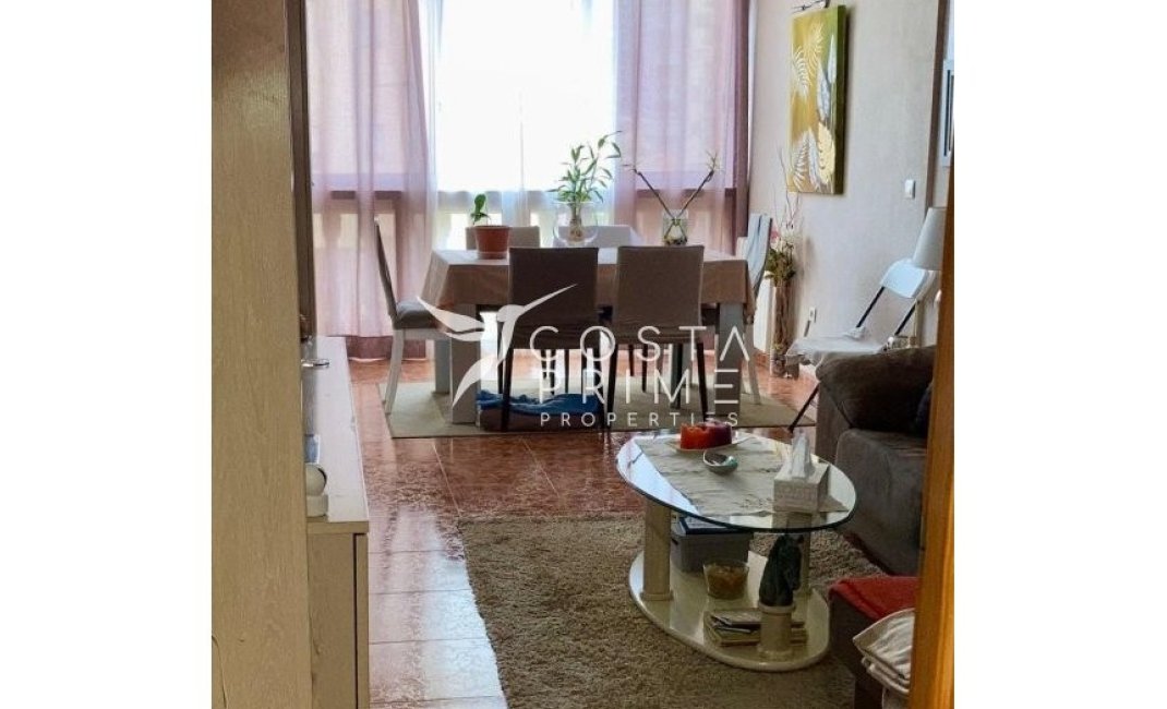 Reventa - Apartamento / Piso -
Benidorm - Poniente
