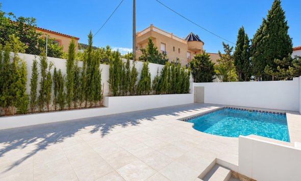 Resale -  Chalet / Villa -
Albir