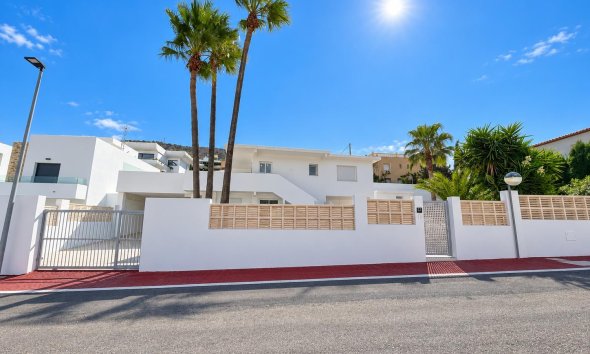 Resale -  Chalet / Villa -
Albir