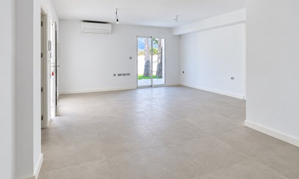 Resale -  Chalet / Villa -
Albir