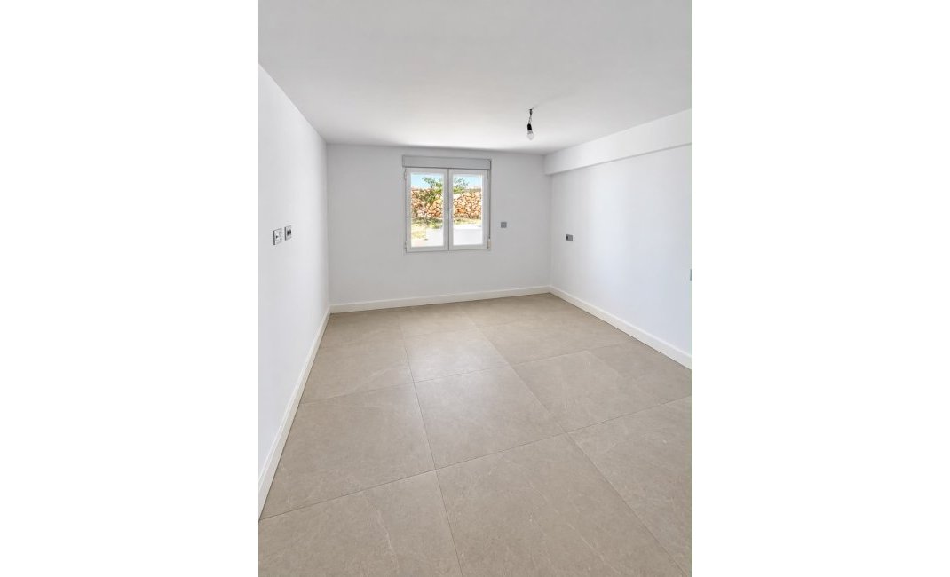 Resale -  Chalet / Villa -
Albir
