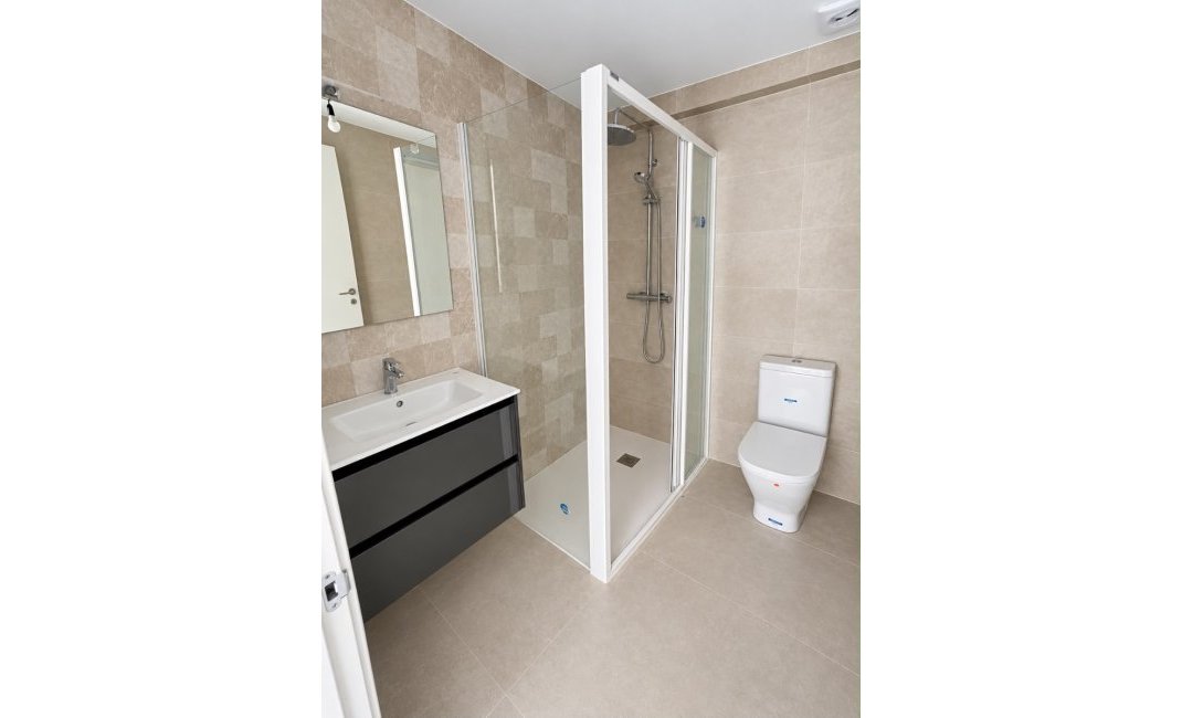 Resale -  Chalet / Villa -
Albir