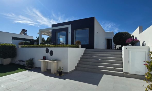 Resale -  Chalet / Villa -
Polop