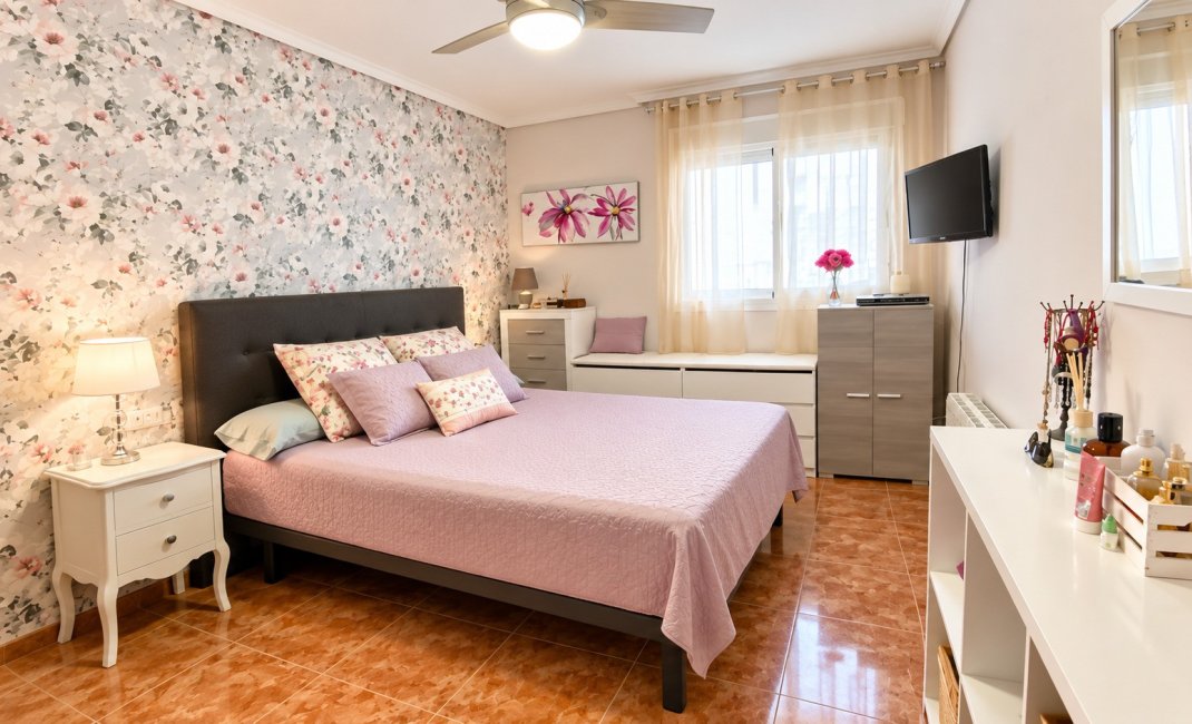 Resale - Apartment / Flat -
Benidorm - Poniente