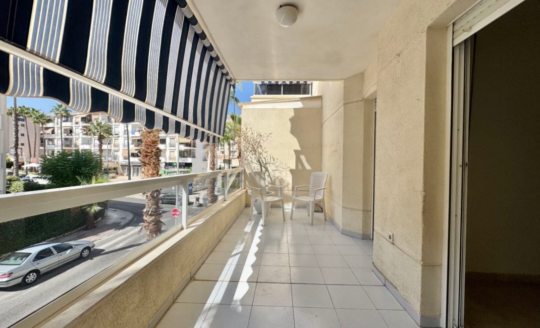 Videresalg - Apartment -
Albir