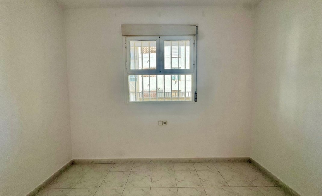 Videresalg - Apartment -
Albir