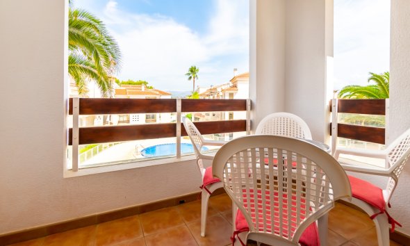 Resale - Apartment / flat -
Albir