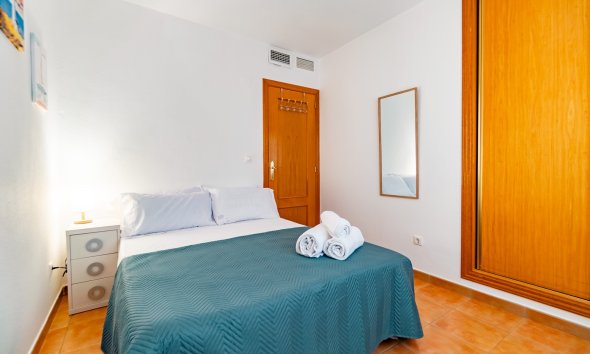 Verhuur Korte Termijn - Appartement / flat -
Albir