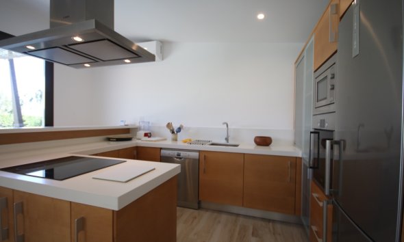 Alquiler corta estancia - Chalet / Villa  -
Albir
