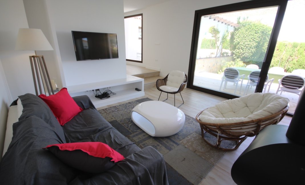 Long Term Rental - Chalet -
Alfas del Pí - Albir