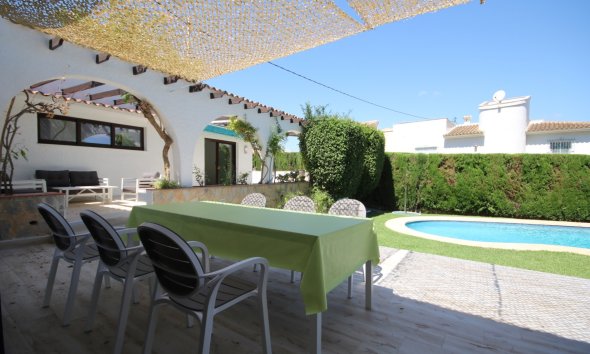 Long Term Rental - Chalet -
Alfas del Pí - Albir