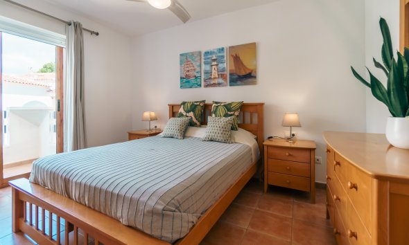 Resale - Apartment / flat -
Albir