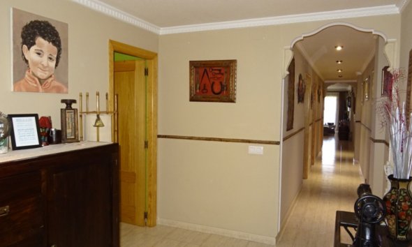 Revente - Appartement -
La Nucía - Pueblo