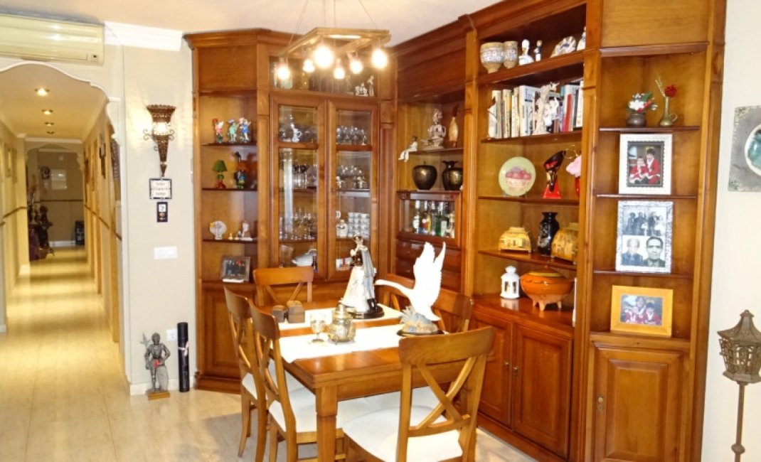 Resale - Apartment / flat -
La Nucía - Pueblo