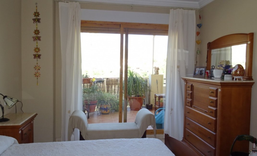 Resale - Apartment / flat -
La Nucía - Pueblo