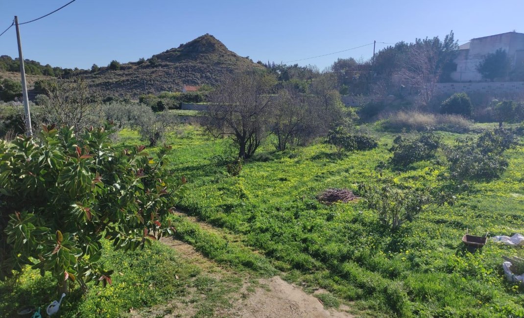 Reventa - Parcela / Terreno -
Altea - Urbanizaciones