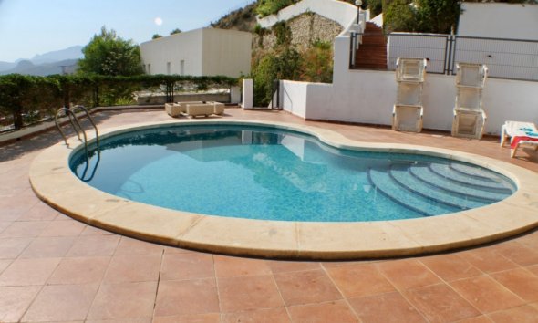 Resale - Villa -
Villajoyosa - Montiboli