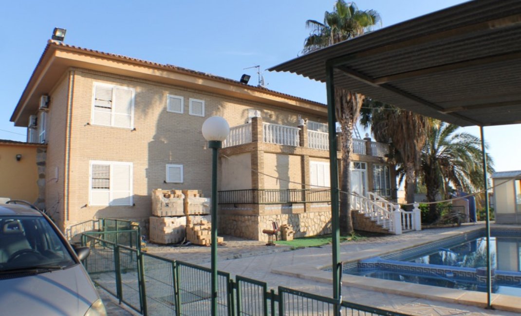 Revente - Villa -
Villajoyosa - La ermita