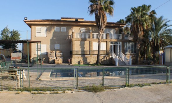 Revente - Villa -
Villajoyosa - La ermita