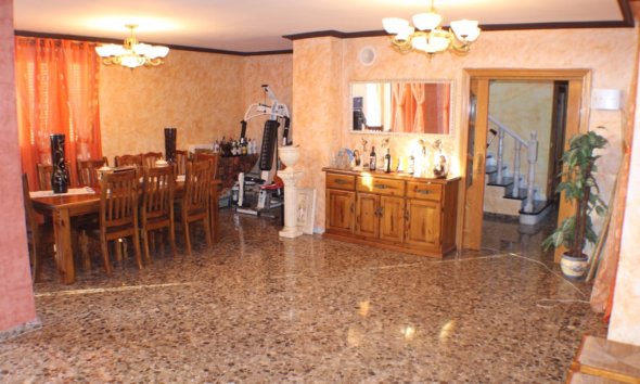 Reventa - Villa -
Villajoyosa - La ermita