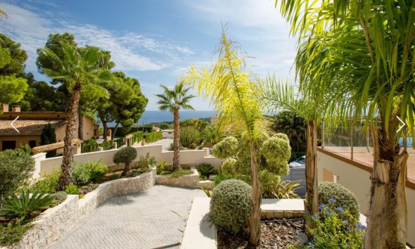 Revente - Villa -
Moraira