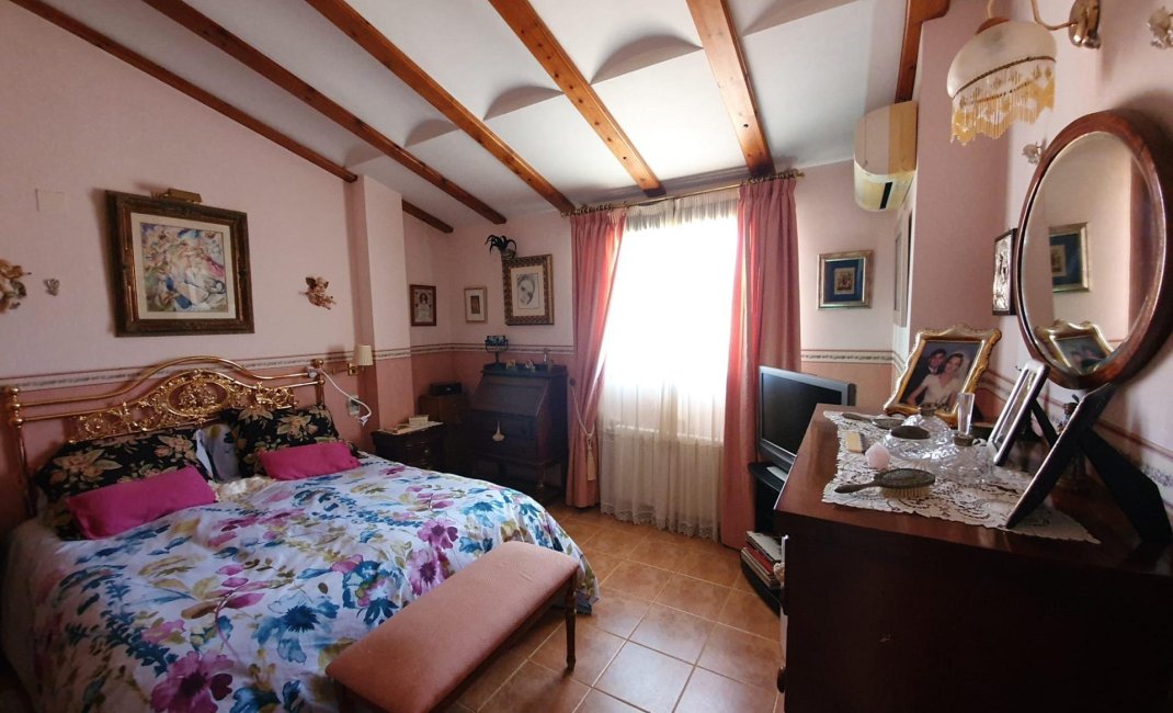 Resale - Villa -
Alfas del Pí - Colonia Escandinavia-Cautivador