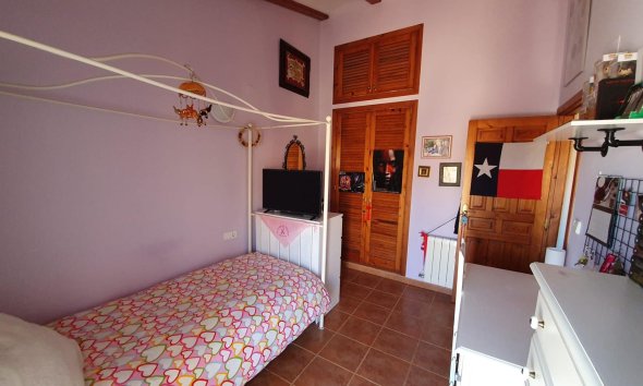 Resale - Villa -
Alfas del Pí - Colonia Escandinavia-Cautivador