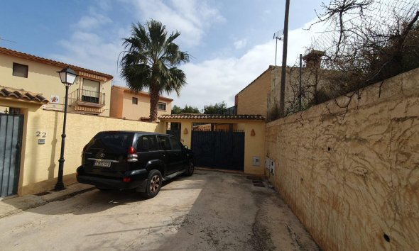 Resale - Villa -
Alfas del Pí - Colonia Escandinavia-Cautivador