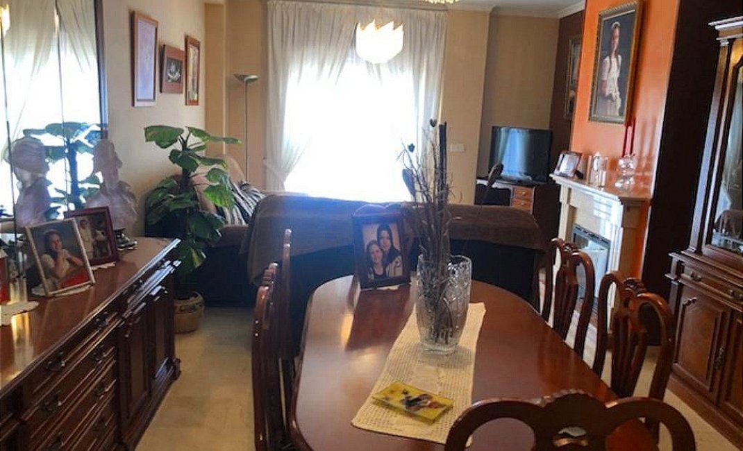 Resale - Townhouse / Semi -
La Nucía - Centro