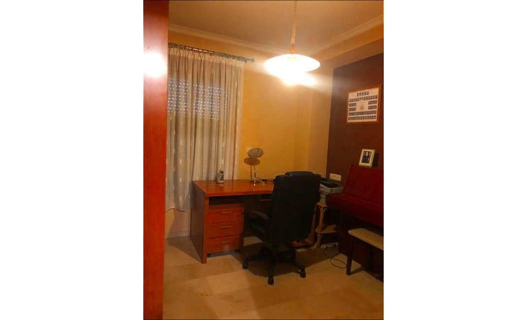 Resale - Townhouse / Semi -
La Nucía - Centro