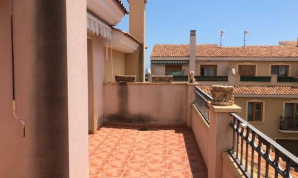 Resale - Townhouse / Semi -
La Nucía - Centro