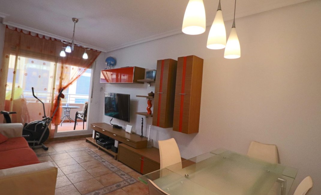 Herverkoop - Appartement / flat -
Villajoyosa - Cala Villajoyosa