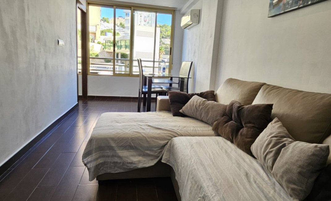 Resale - Apartment / flat -
Finestrat - Cala de Finestrat