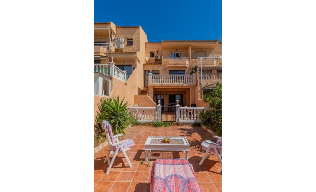 Resale - Townhouse -
Alfas del Pí