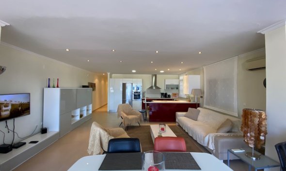 Revente - Appartement -
Albir