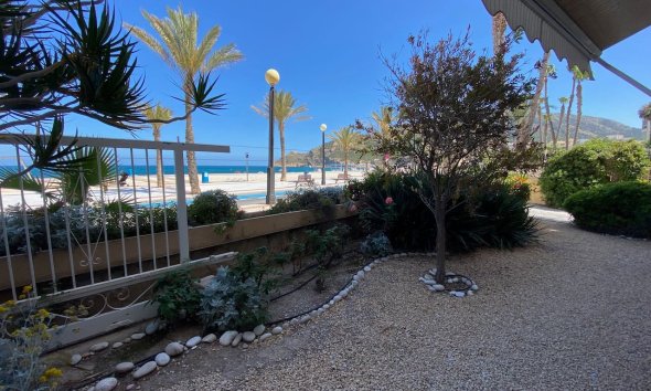 Resale - Apartment / flat -
Albir