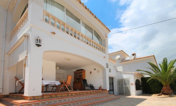 Resale - Chalet -
Albir