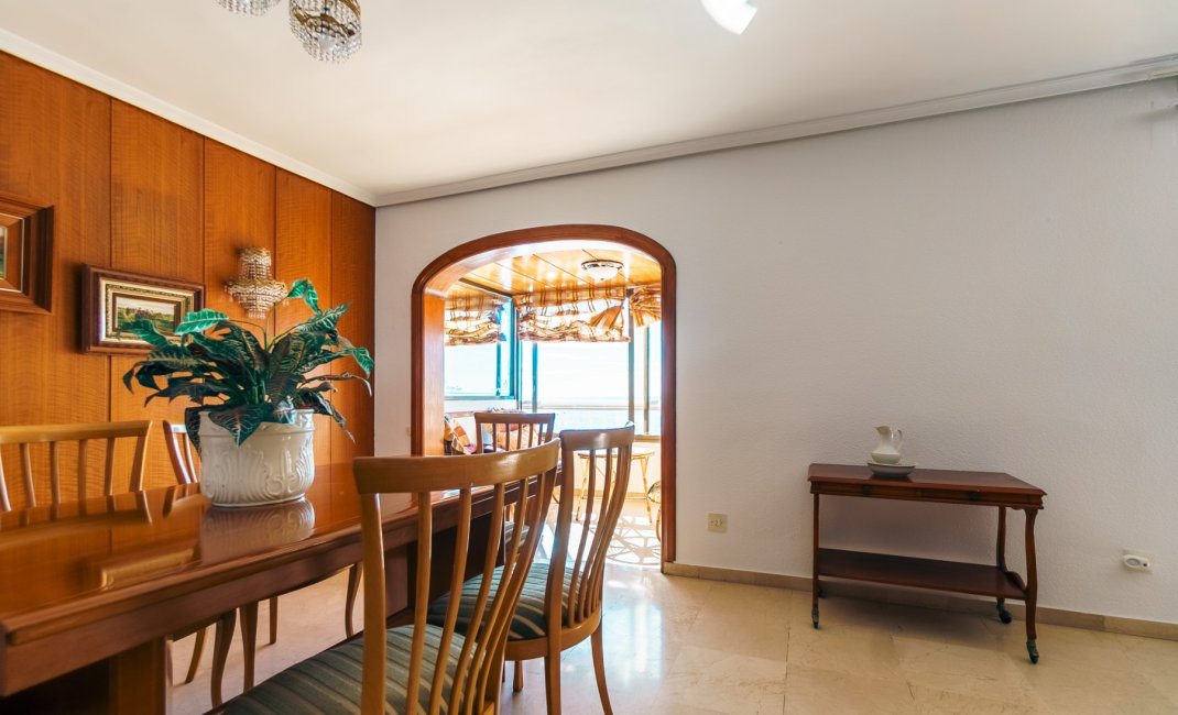 Resale - Apartment / flat -
Benidorm - Zona de Poniente