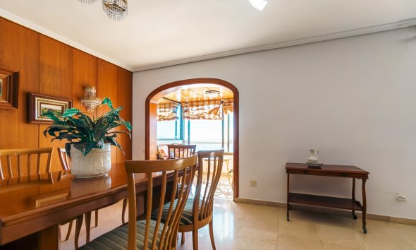 Resale - Apartment / flat -
Benidorm - Zona de Poniente