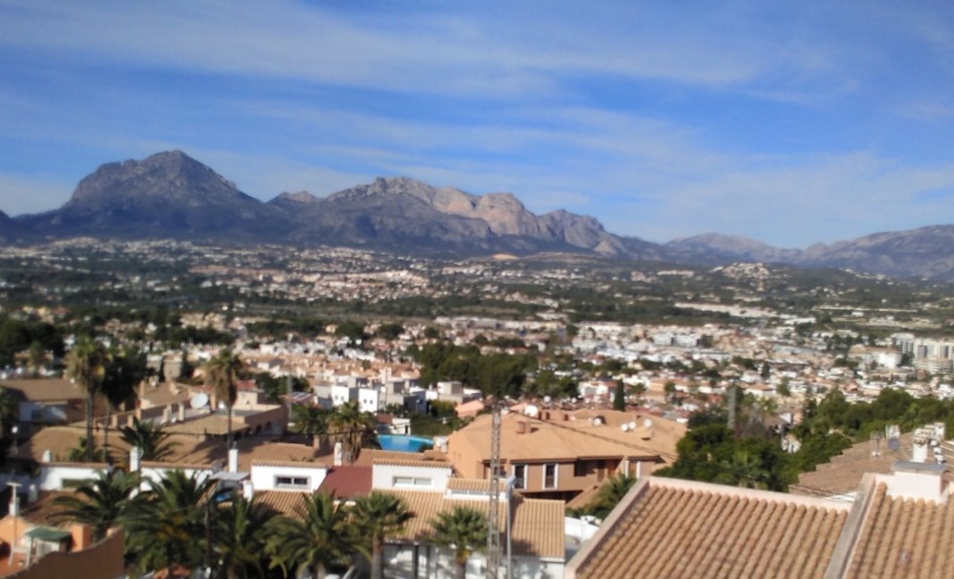 Videresalg - Bungalow -
Albir