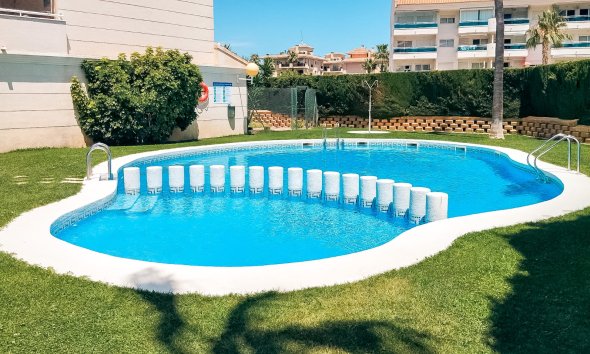 Revente - Appartement -
Albir