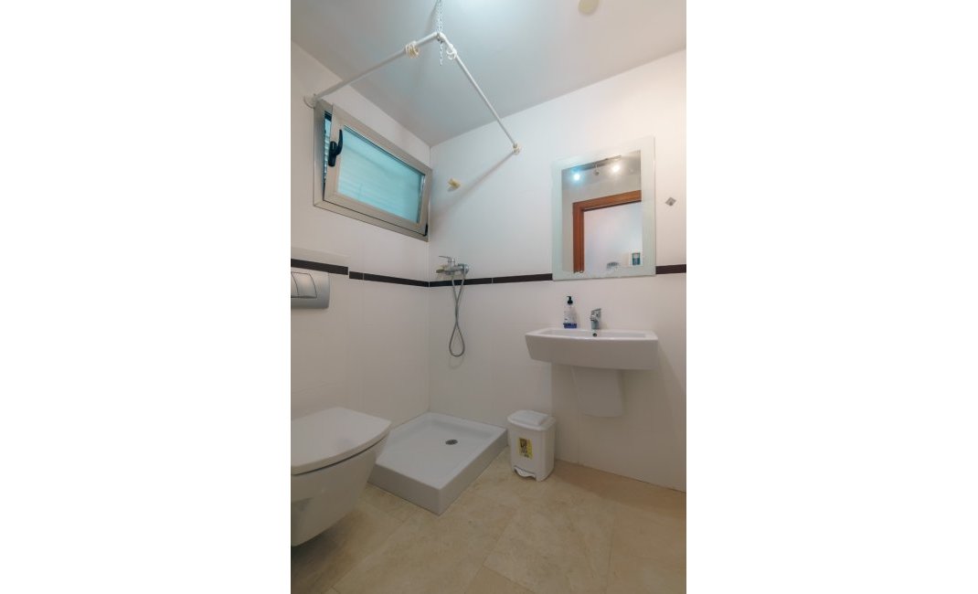 Revente - Appartement -
Albir