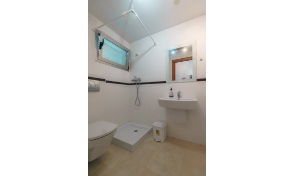 Revente - Appartement -
Albir