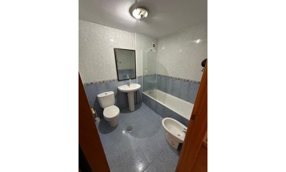 Reventa - Apartamento / piso -
Alfas del Pí