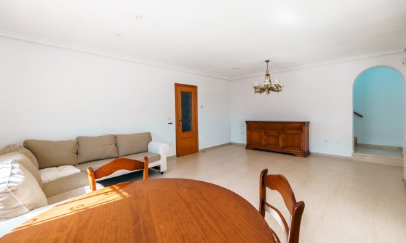 Reventa - Villa -
Altea