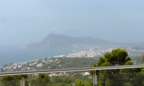 Herverkoop - Villa -
Altea - Sierra de Altea